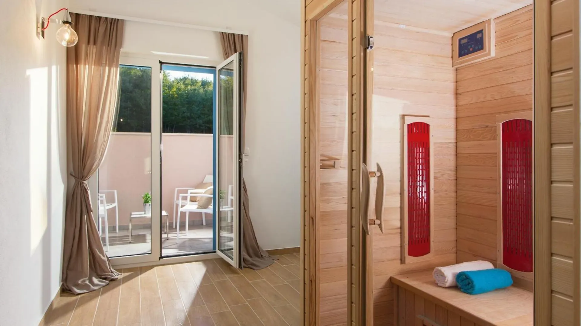 Adonis Villa Krsan 0*,  Croatia
